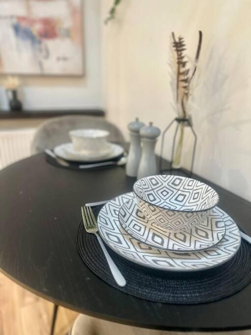 Cosy Stylish Studio Apartment Trowbridge Εξωτερικό φωτογραφία